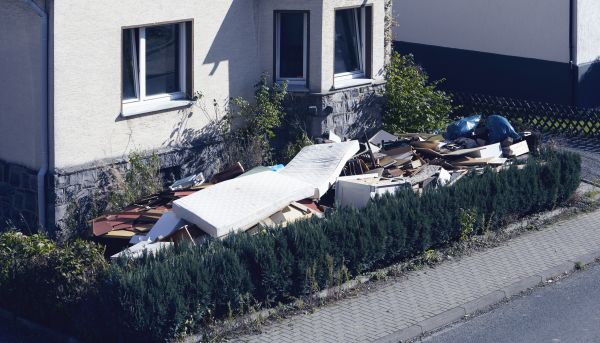 Yard Junk Removal in Greensboro